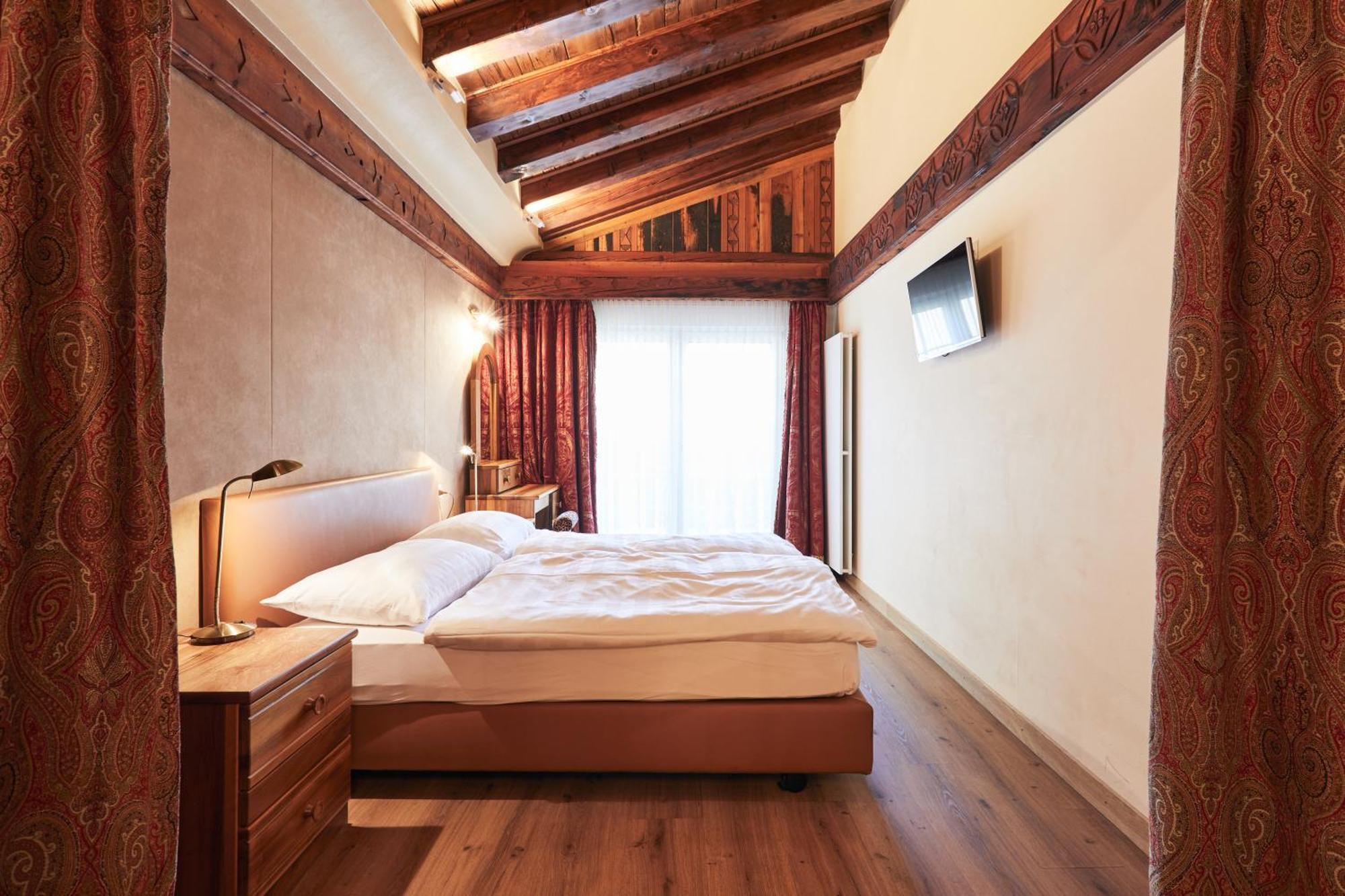 Resort Hotel Alex Zermatt Exterior photo